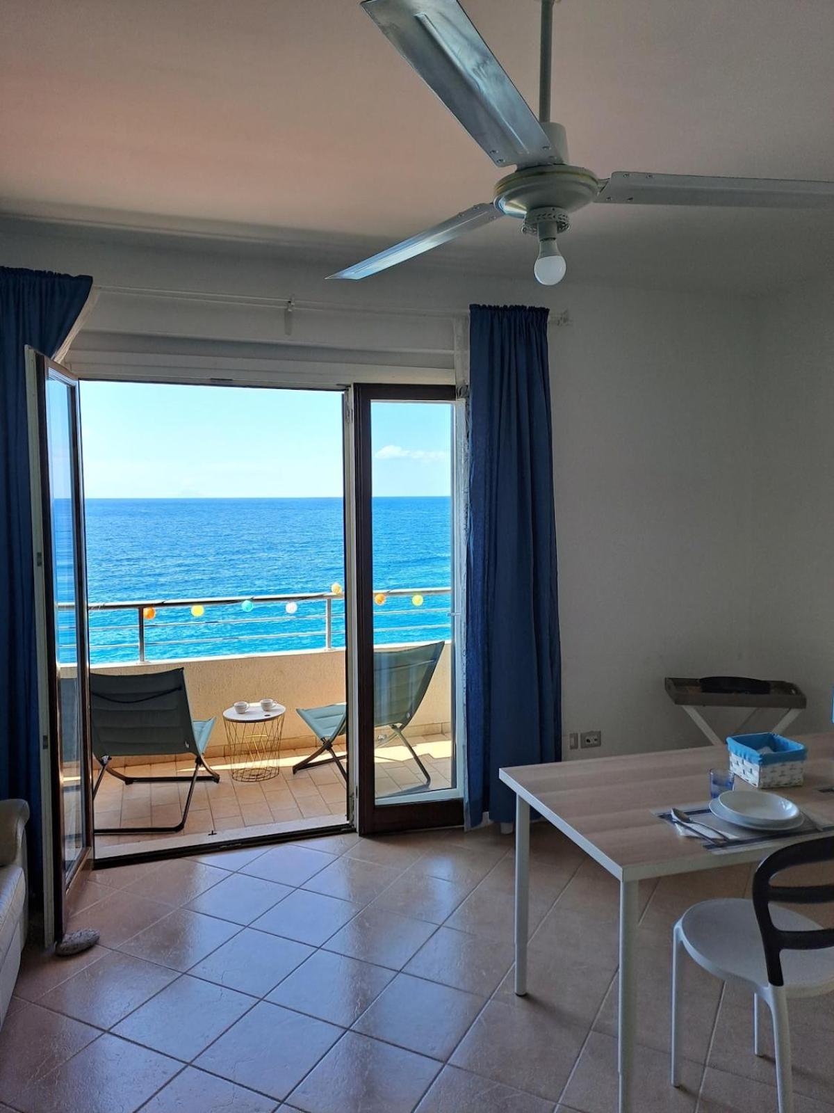 Apartament Sea House Bagnara Calabra Zewnętrze zdjęcie
